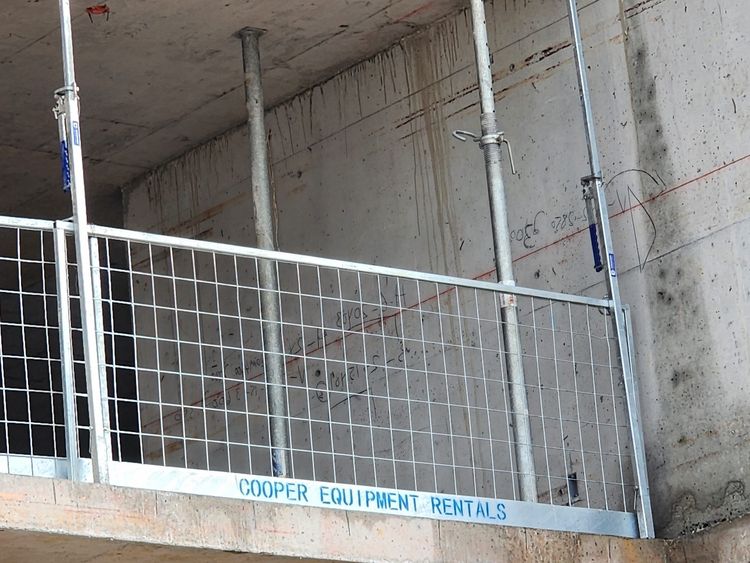 Clôture de bordure de 10 pi