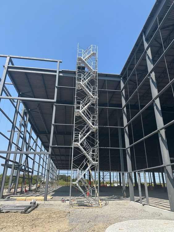 Tours d’escaliers d’échafaudage spécialisés